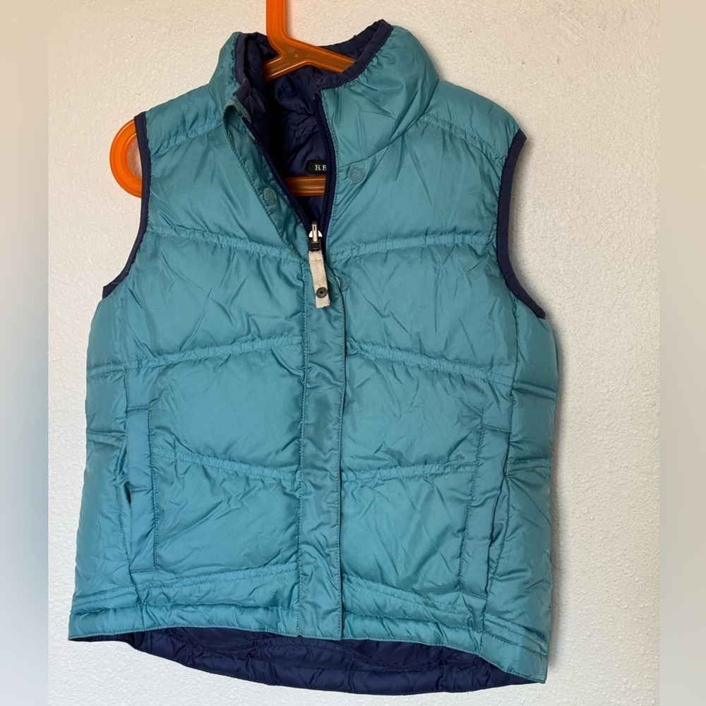 Reversible teal blue REI puffer vest size 8